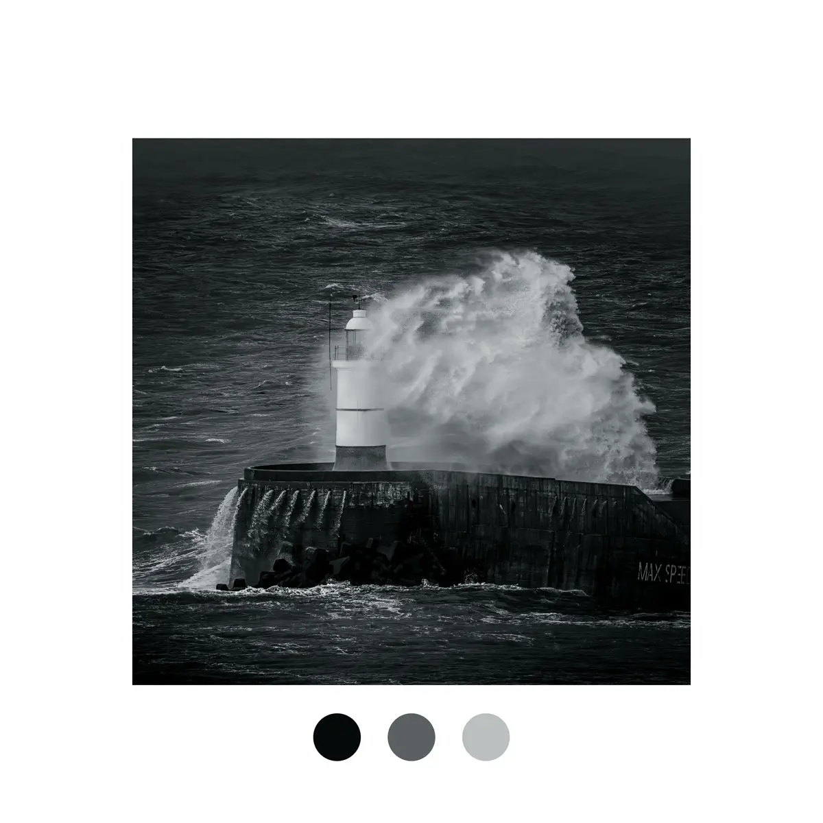 newhaven-lighthouse-storm